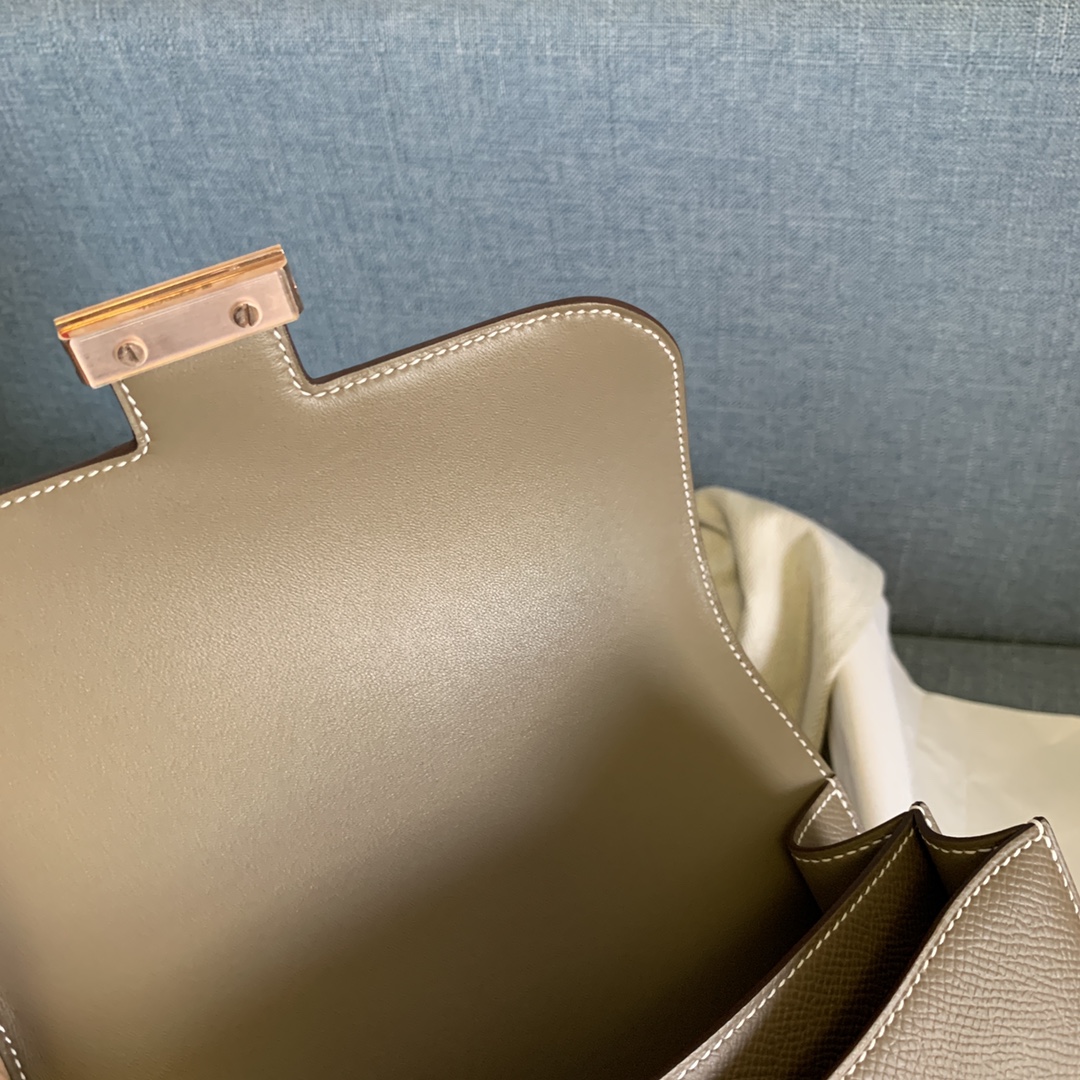 에르메스 콘스탄스18 에토프 로즈골드 버클 앱송